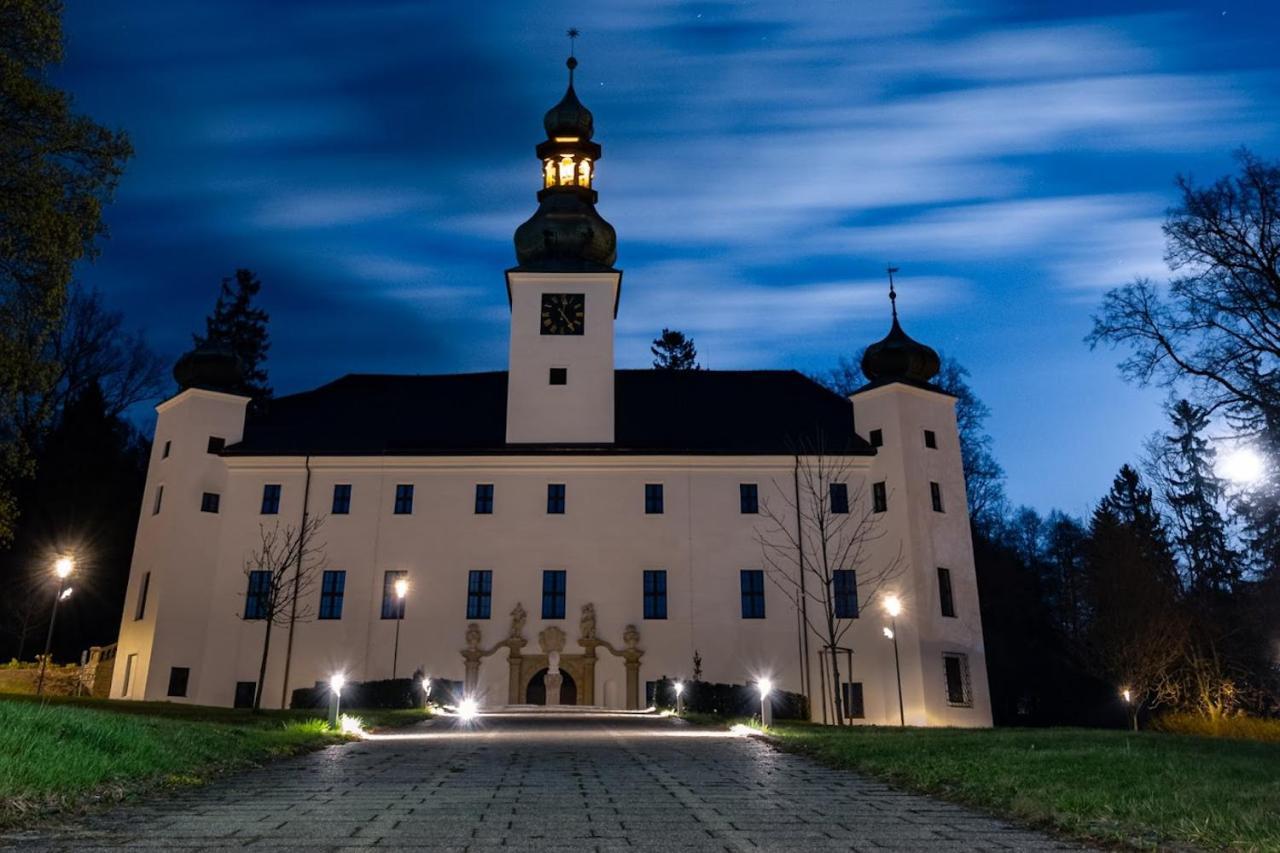 Hotel Zamek Třešť Exterior foto